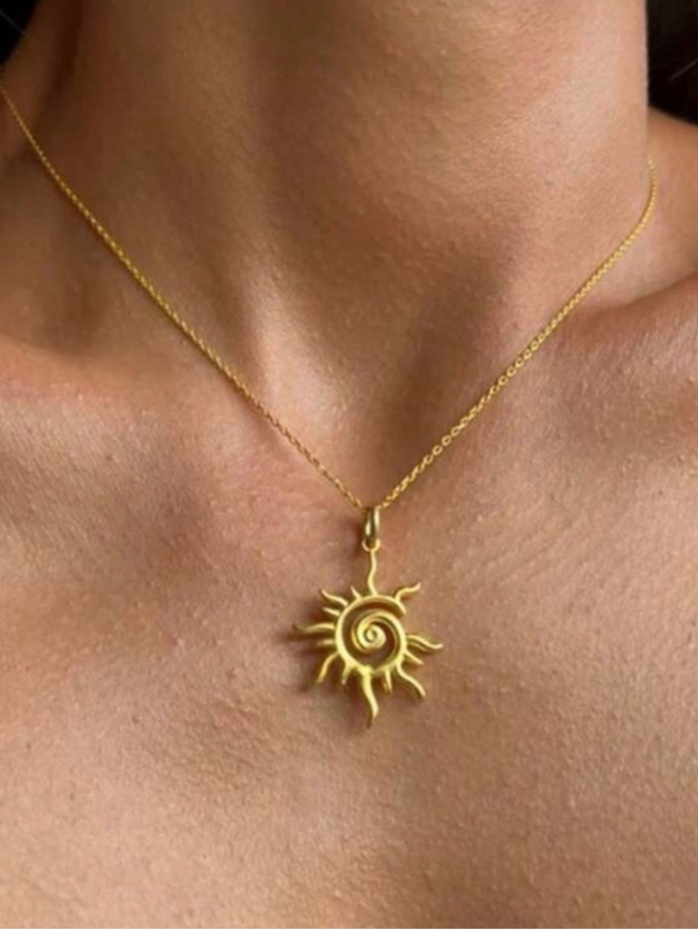 Gold Sun Burst Pendant Chain Necklace
